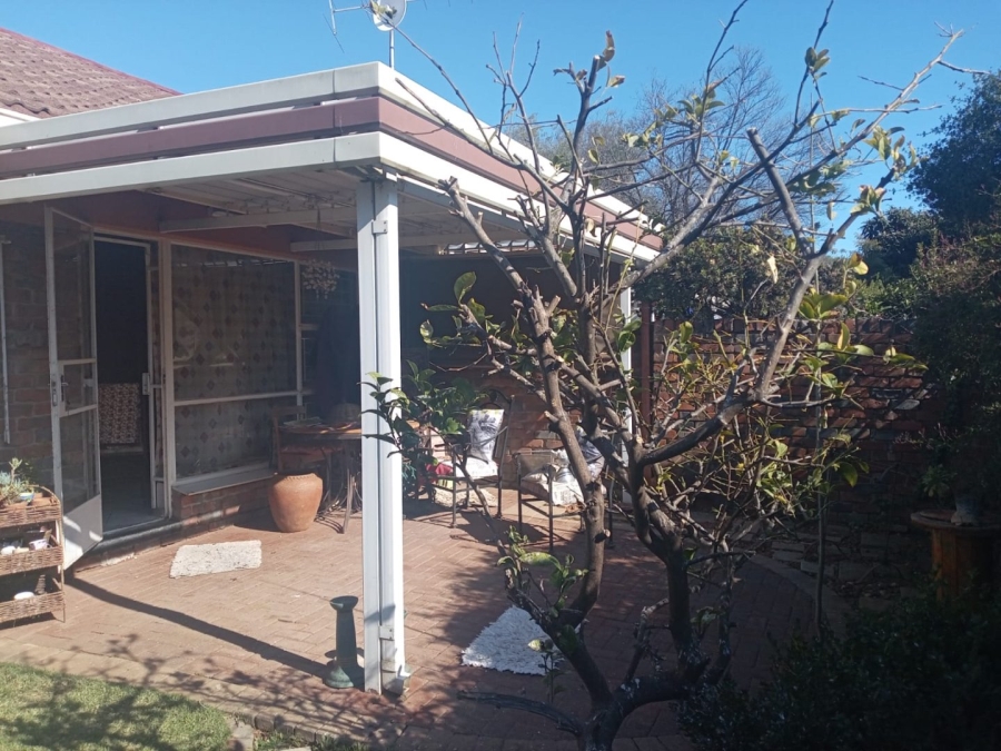 2 Bedroom Property for Sale in Pellissier Free State